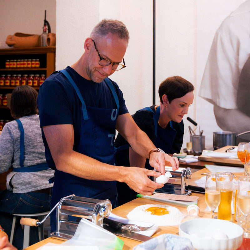 Fatto a Mano Handmade Pasta Class: Caramelle Bicolore a Strisce