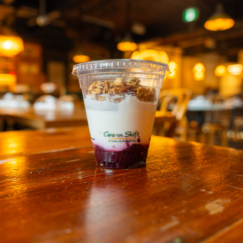 Yogurt & Granola